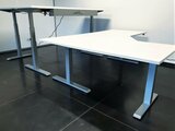 Elektisch Zit-Sta Hoekbureau - SteelForce 471 - Worktrainer.nl